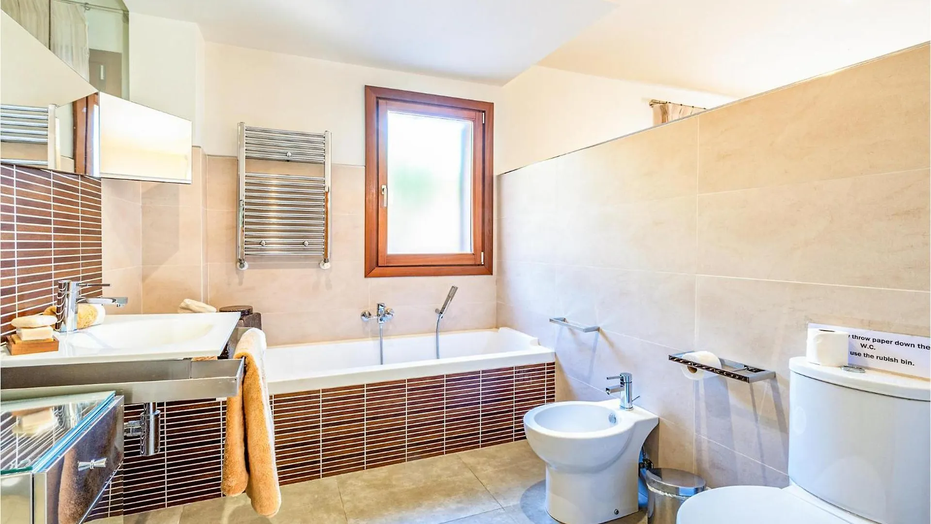 3 Bedroom Gorgeous Home In Mancor De La Vall Mancor del Valle 0*,  Španělsko